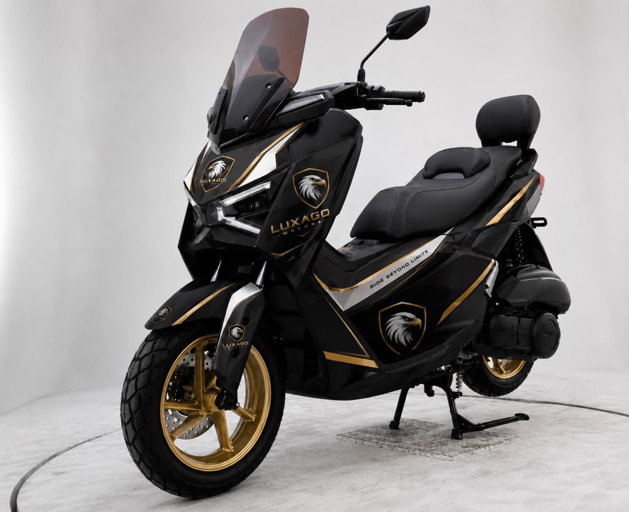 Luxago Motors finition Black Gold